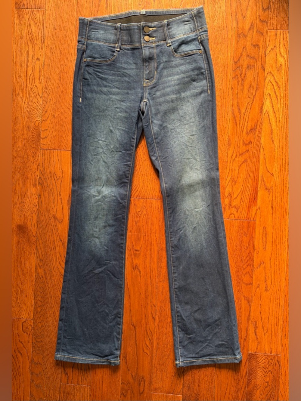 [Apt. 9] Women’s Size 2 Bootcut Mid Rise Tummy Control Jeans Medium Wash